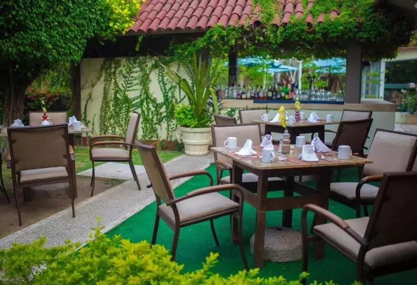 Otel Samba Vallarta All Inclusive