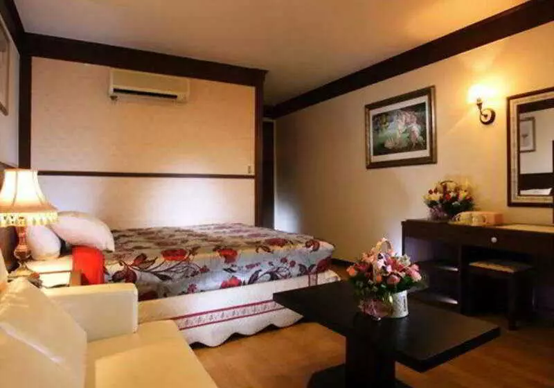 Отель Browndot Incheon Airport New City