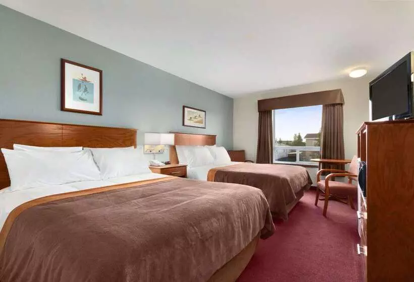 酒店 Super 8 By Wyndham Yellowknife