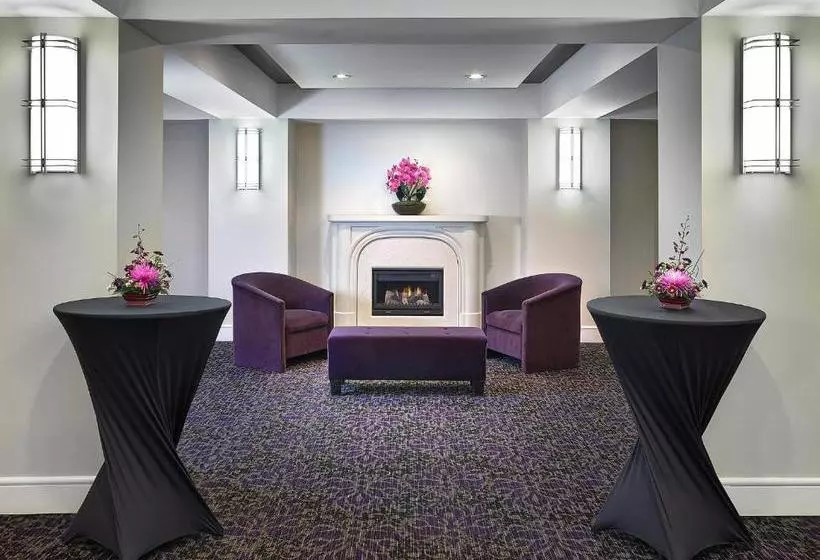 Отель Union Bank Inn