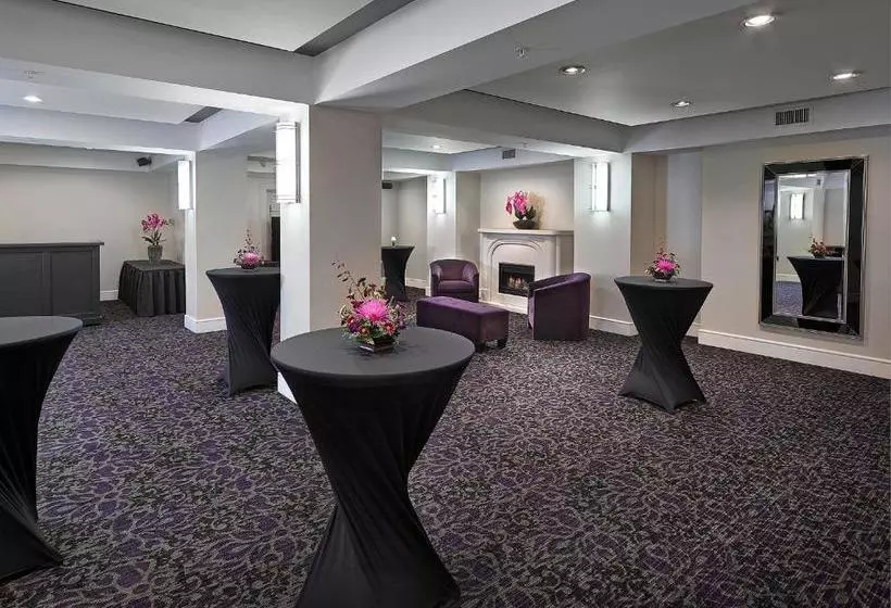 Отель Union Bank Inn