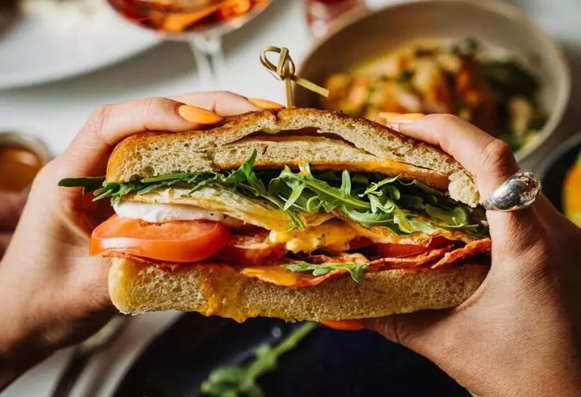 בית מלון כפרי W Montréal