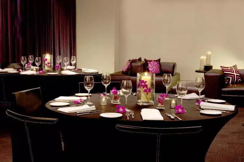 בית מלון כפרי W Montréal