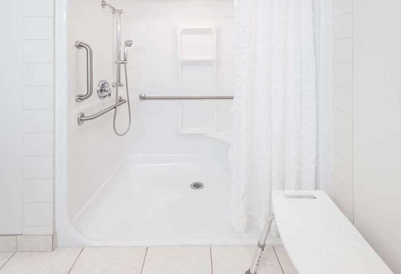 מוטל Super 8 By Wyndham High River Ab