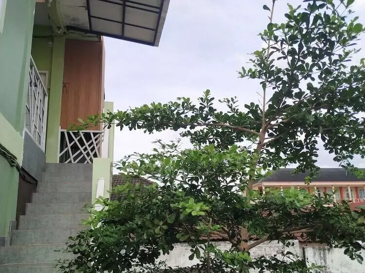 ベッドアンドブレックファースト Wisma Cendana