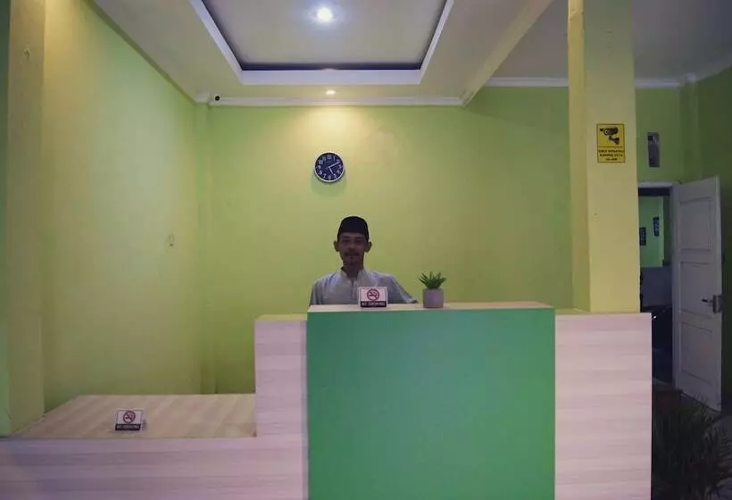 ベッドアンドブレックファースト Wisma Cendana