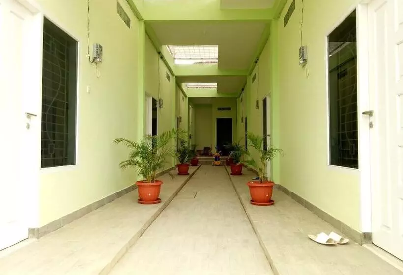 ベッドアンドブレックファースト Wisma Cendana