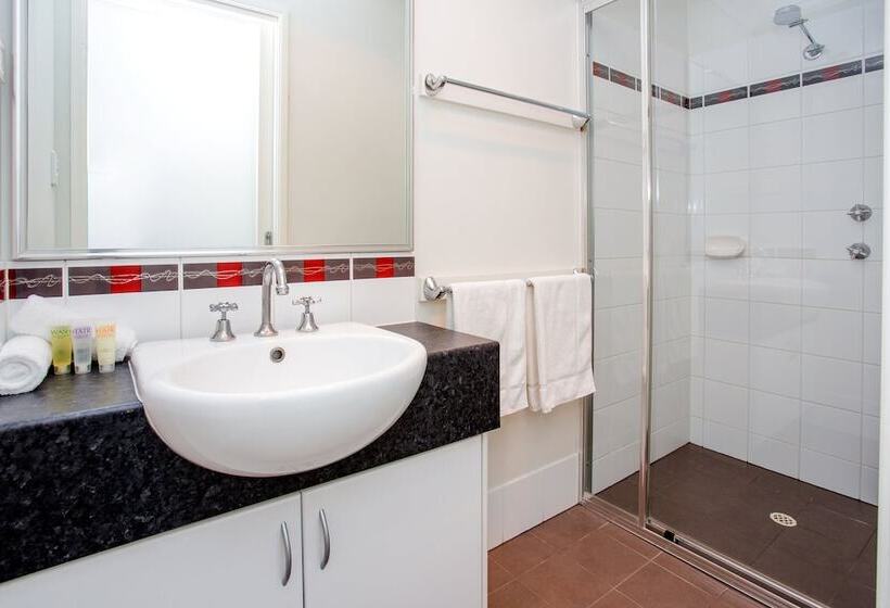 בית מלון כפרי Big4 Emu Beach Holiday Park