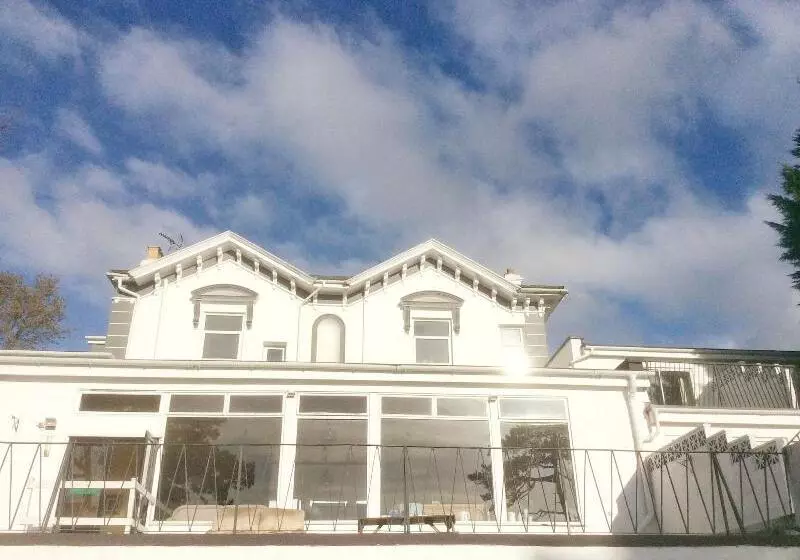 Inglewood Palm Hotel, Abbey Sands Torquay