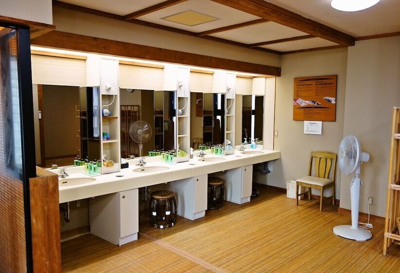 료칸 Hamasaka Onsen Totoya