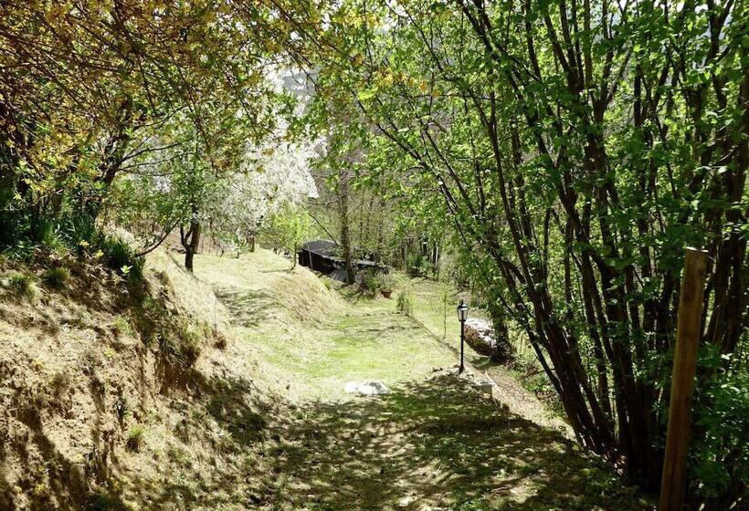 Charming Detached House In Lucca Province