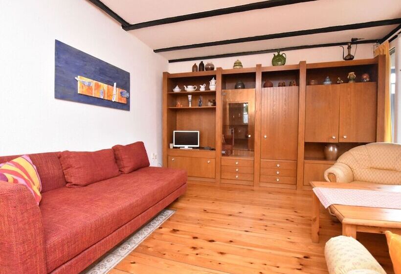 Holiday Home With Terrace In Graal Muritz