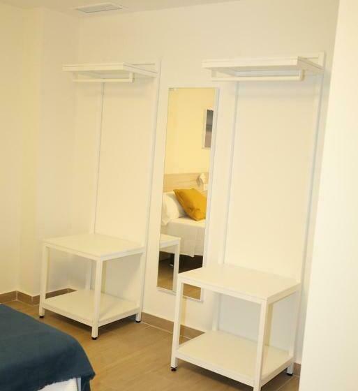 فندق فئة نجمة واحدة H.palmones