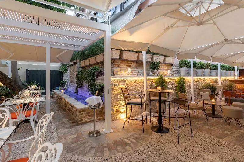 ホテル Acanthus Blue