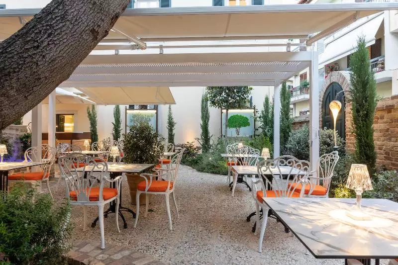 ホテル Acanthus Blue