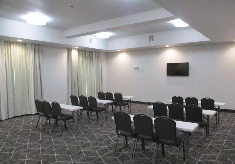 Hotelli Best Western Plus Chickasha Inn