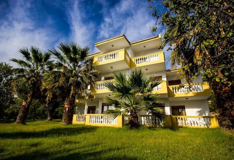 호텔 Koviou Holiday Village