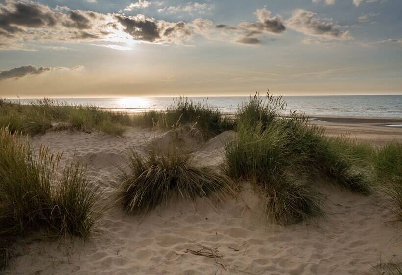 酒店 Pacific Dunes Resort