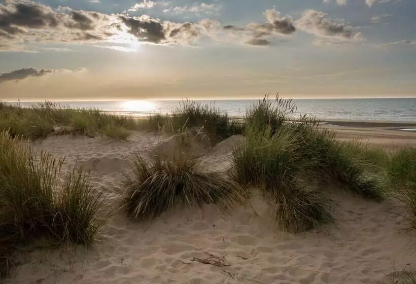 Hotelli Pacific Dunes Resort