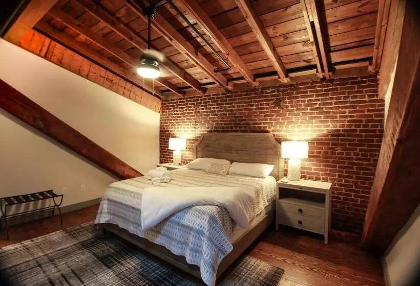 Hotelli The Lofts At Downtown Salem