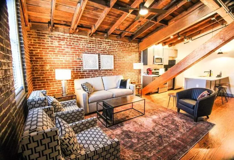 Hotelli The Lofts At Downtown Salem