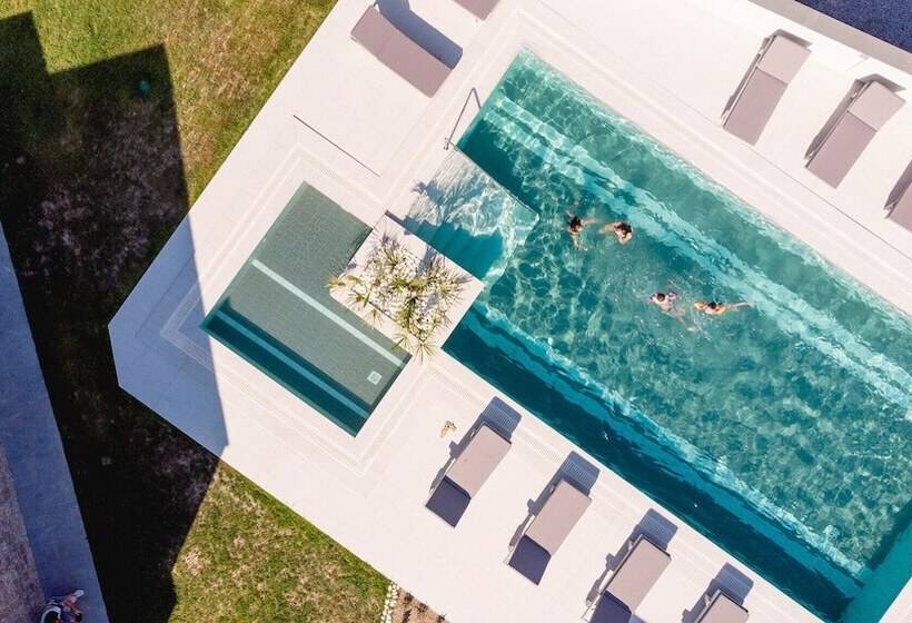 Terra Olivia Luxury Villas And Suites