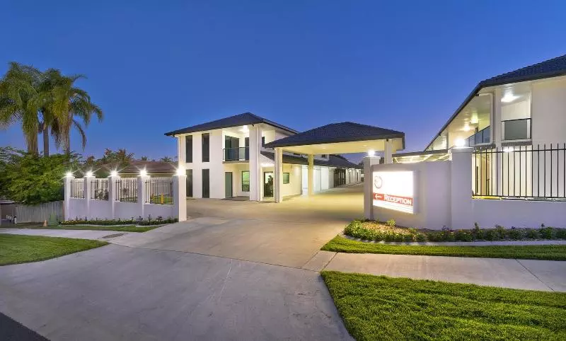 Apartments On Palmer