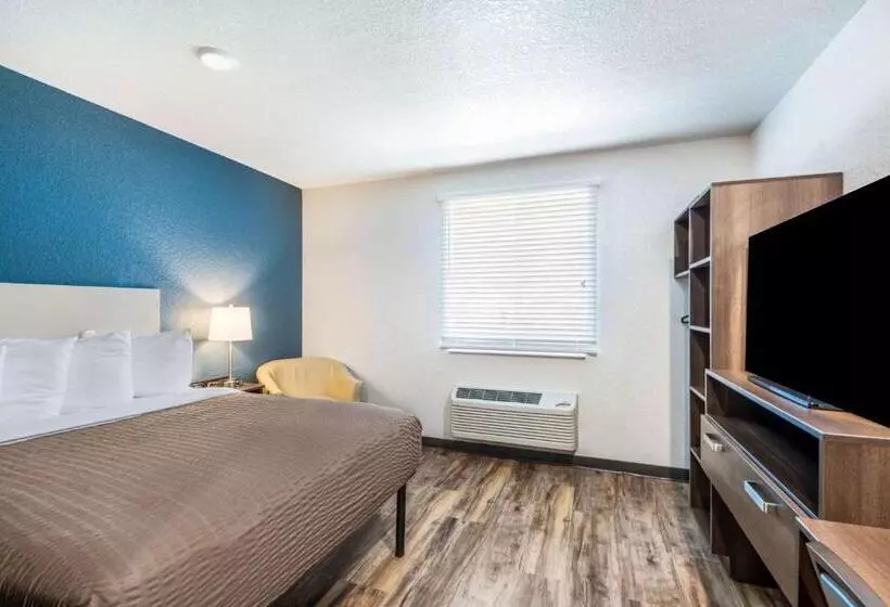 Hotelli Woodspring Suites Bradenton