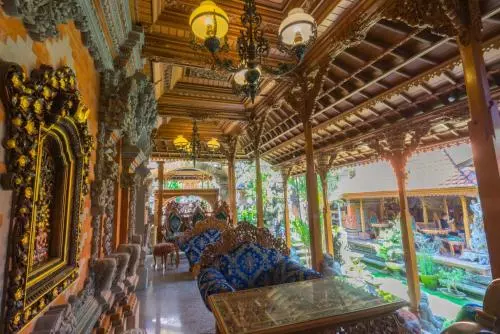 ペンション Sania S House