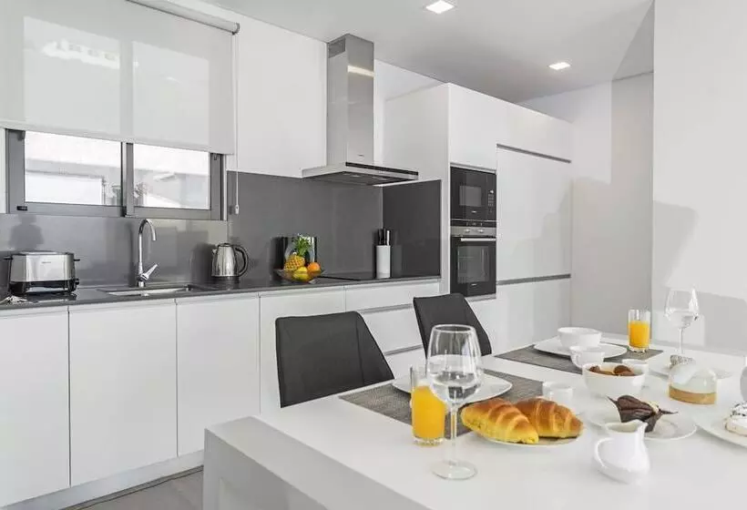 Searenity Vacations Home Ii By An Island Apart