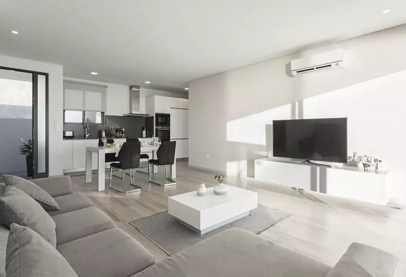 Searenity Vacations Home Ii By An Island Apart