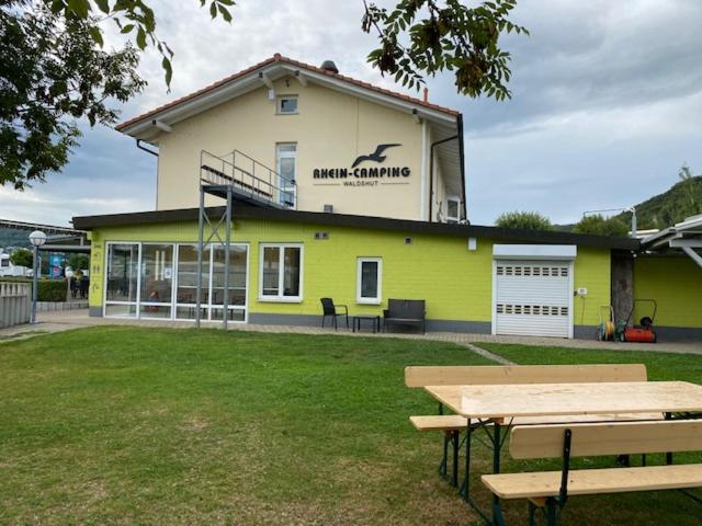 Bed and Breakfast Rhein Camping Waldshut