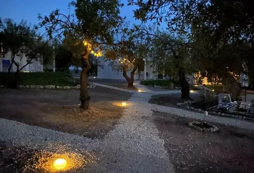 ホテル Mennuli&alivi   Organic Farm