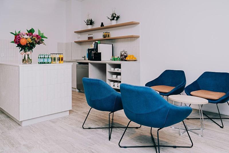 ホテル Toms Court