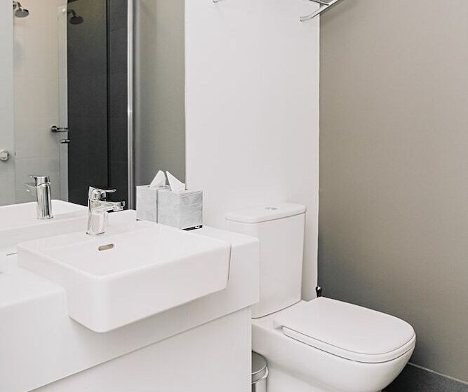 ホテル Toms Court