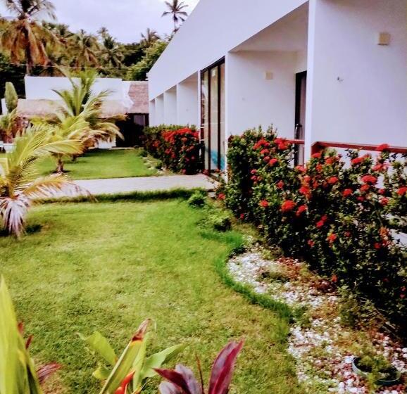 פנסיון Mar Turquesa Eco Pousada