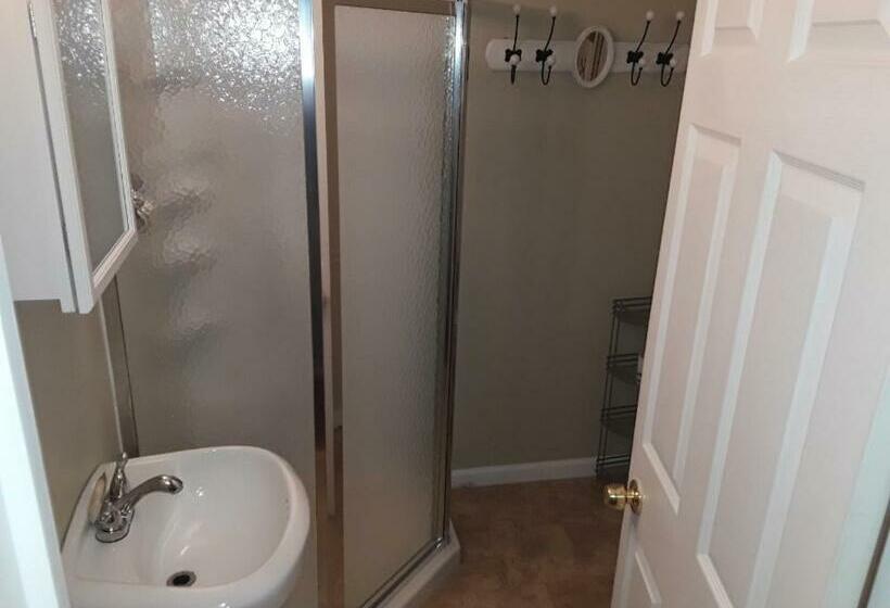 ユースホステル The Ivoryton Inn