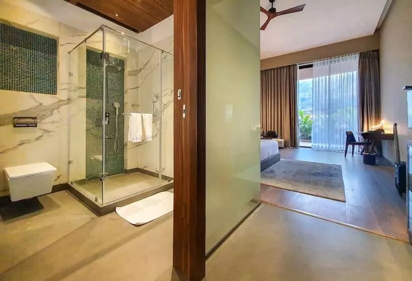Aria Resort & Spa