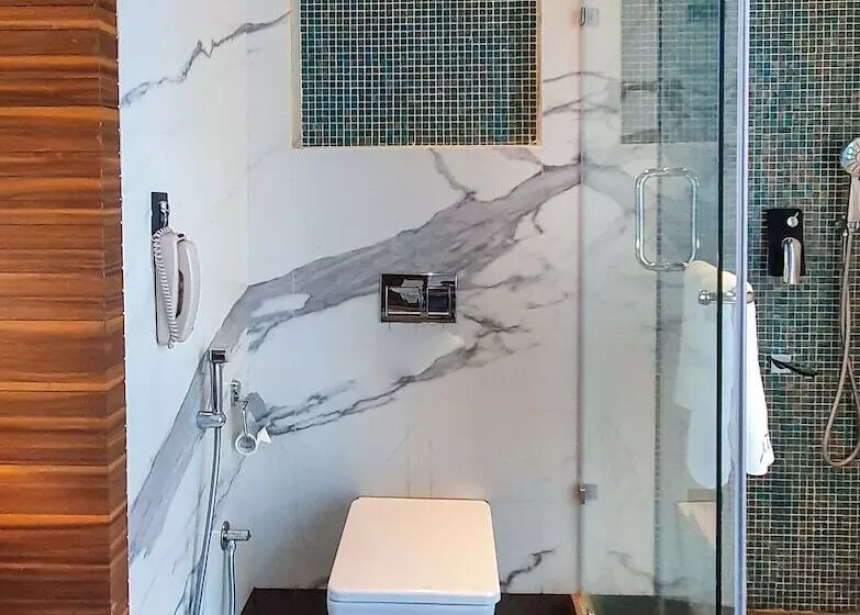Aria Resort & Spa