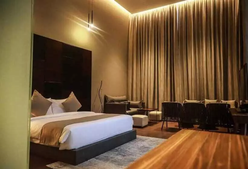 Aria Resort & Spa