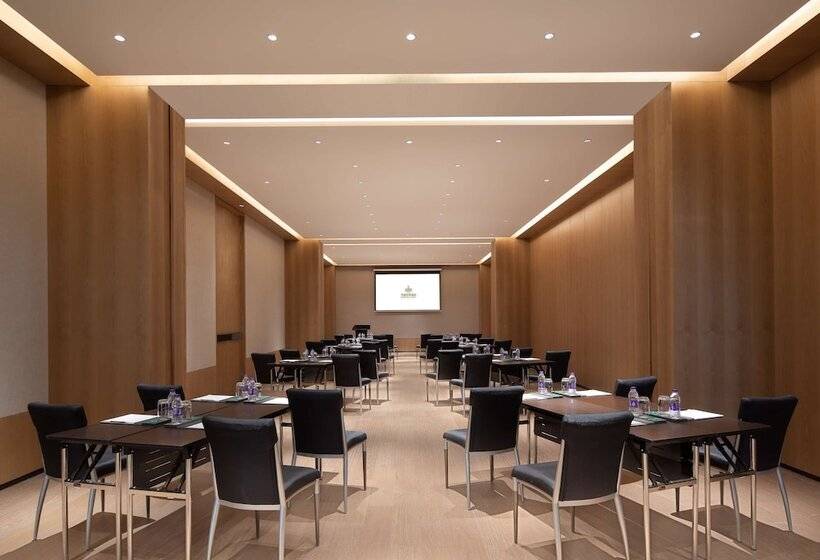 Grand Wuji Hotel, In The Unbound Collection By Hyatt