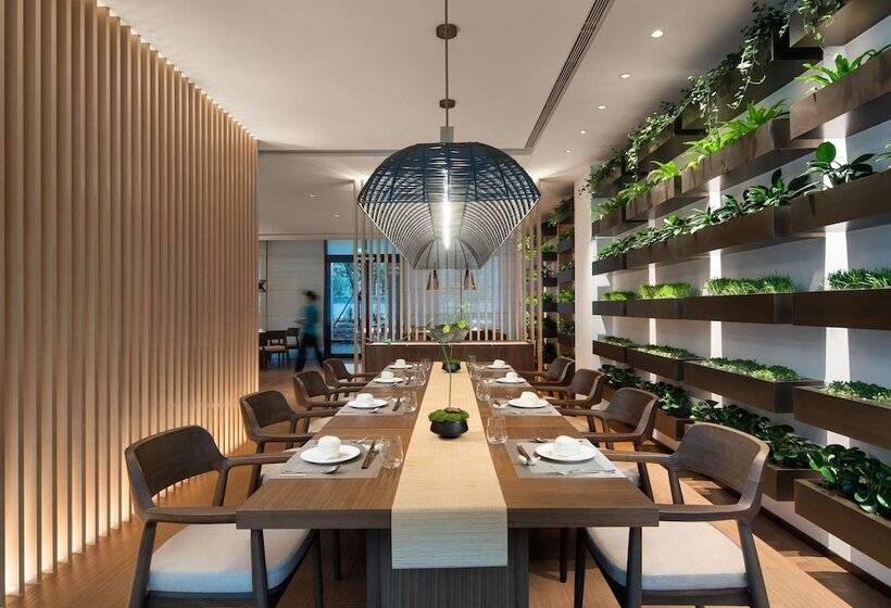 Grand Wuji Hotel, In The Unbound Collection By Hyatt