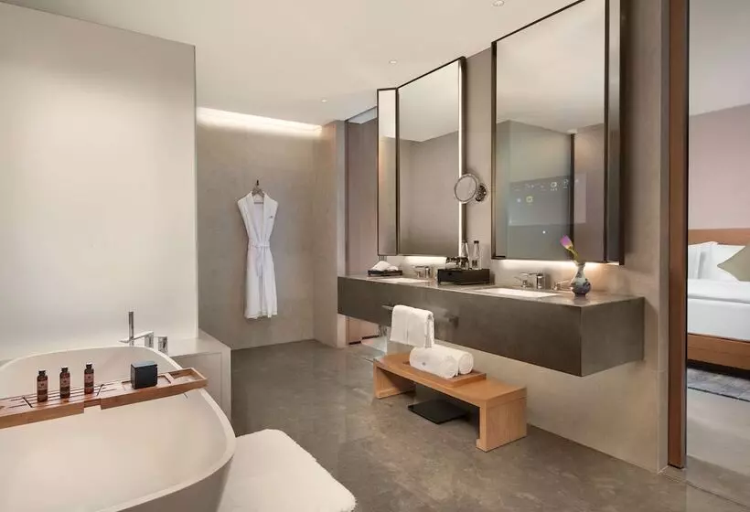 Grand Wuji Hotel, In The Unbound Collection By Hyatt