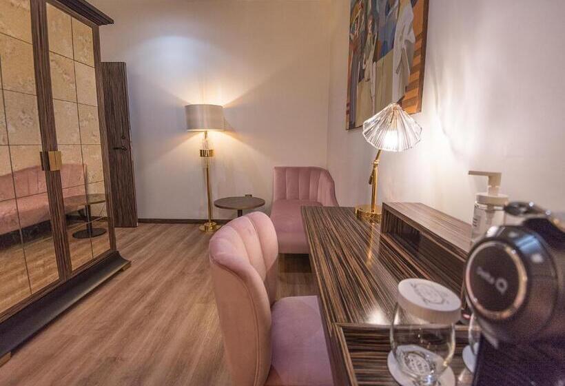 בית מלון כפרי República Boutique