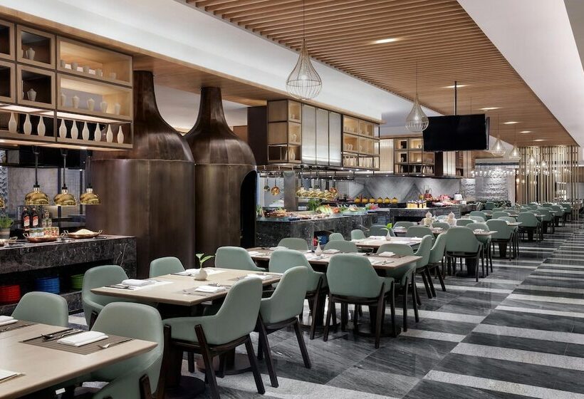 Отель Sheraton Kunming