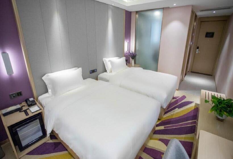 Lavande Hotel Jinzhou Jiefang Road Kaixuan Building