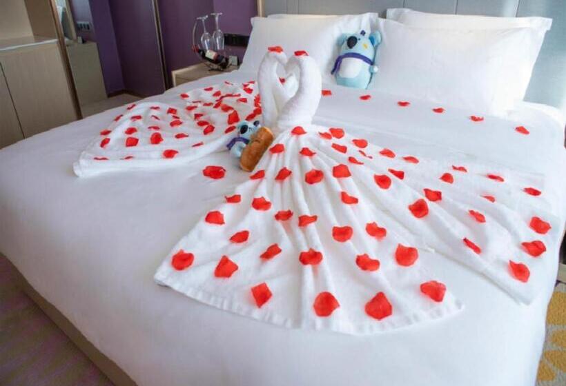 Lavande Hotel Jinzhou Jiefang Road Kaixuan Building