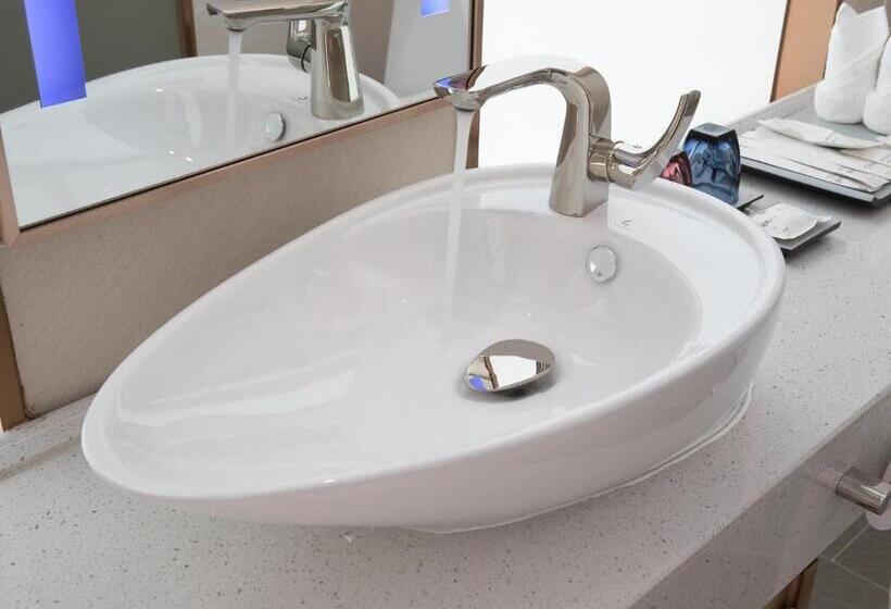 Lavande Hotel Yangchun Donghu