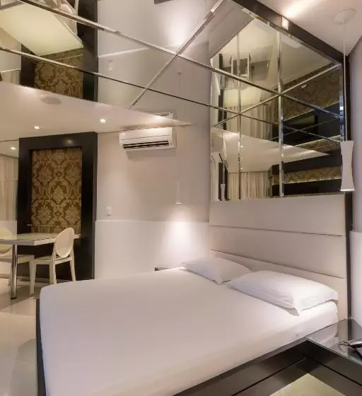 Poeme Motel By Drops