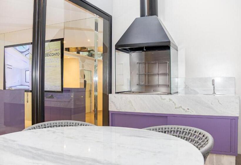 Poeme Motel By Drops